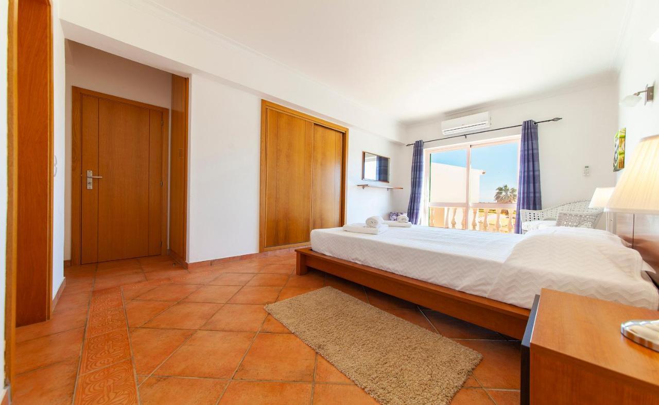 D01 - Orange Grove Villa ลากอส ภายนอก รูปภาพ