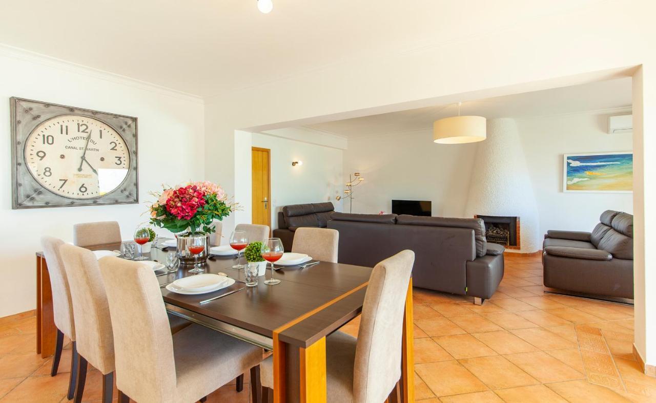 D01 - Orange Grove Villa ลากอส ภายนอก รูปภาพ