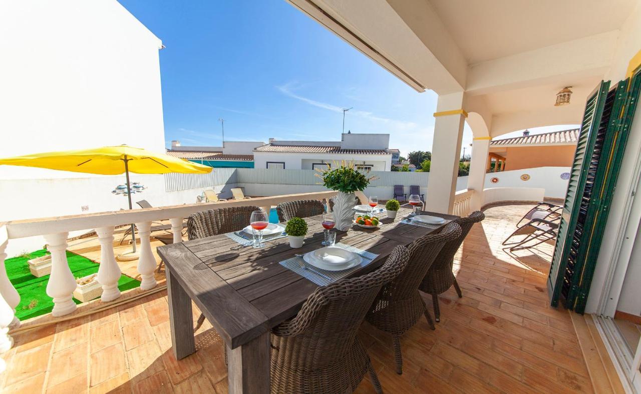 D01 - Orange Grove Villa ลากอส ภายนอก รูปภาพ